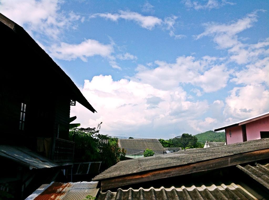 Hostel Baan Mai Sak Pai Exterior foto