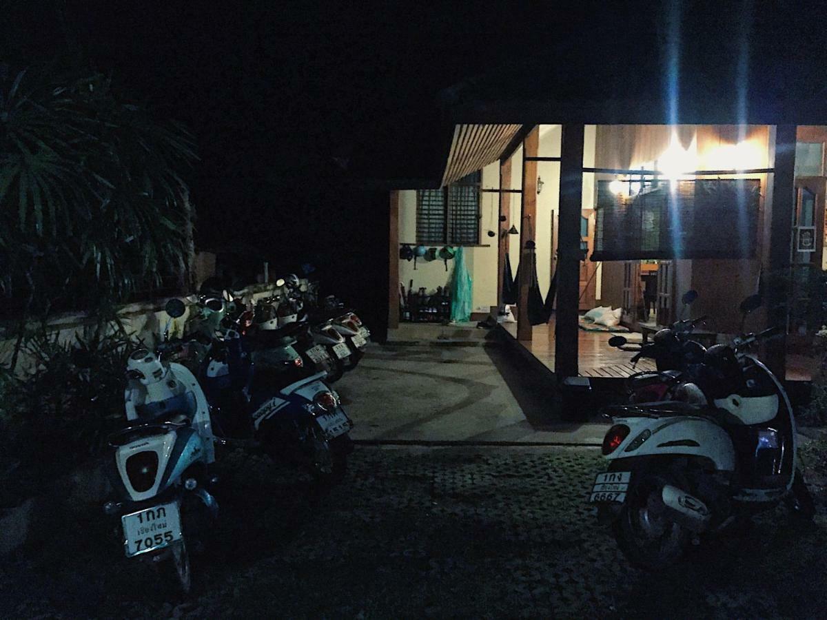 Hostel Baan Mai Sak Pai Exterior foto